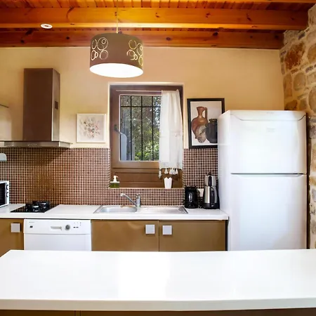 Villa Limon By Important Group Travel *