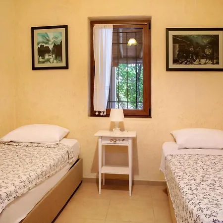 Villa Limon By Important Group Travel *
