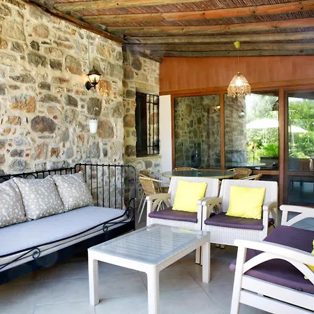 Villa Limon By Important Group Travel